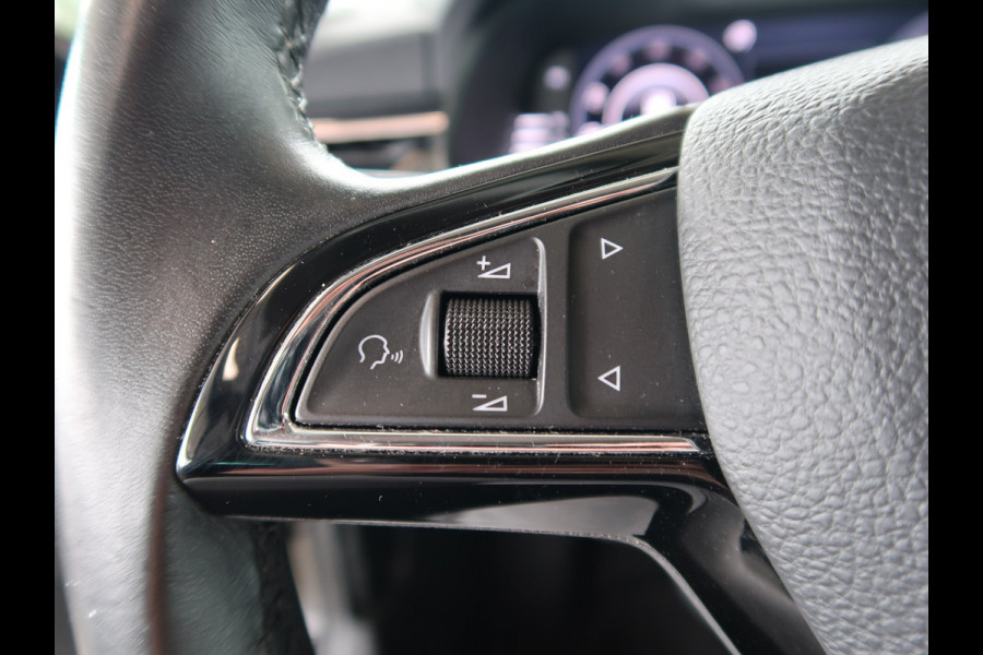 Škoda Kamiq 1.0 TSi 115pk DSG Business Edition LEDER/KEYLESS/VIRTUAL/CARPLAY/PDC/17INCH