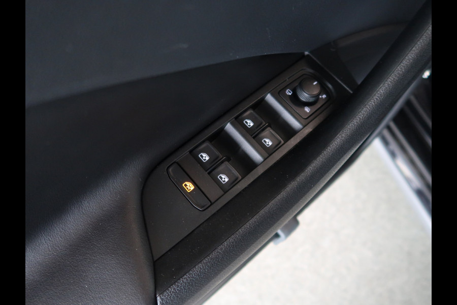 Škoda Kamiq 1.0 TSi 115pk DSG Business Edition LEDER/KEYLESS/VIRTUAL/CARPLAY/PDC/17INCH