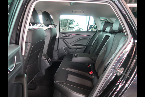 Škoda Kamiq 1.0 TSi 115pk DSG Business Edition LEDER/KEYLESS/VIRTUAL/CARPLAY/PDC/17INCH