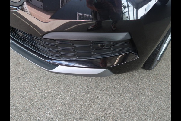 Škoda Kamiq 1.0 TSi 115pk DSG Business Edition LEDER/KEYLESS/VIRTUAL/CARPLAY/PDC/17INCH