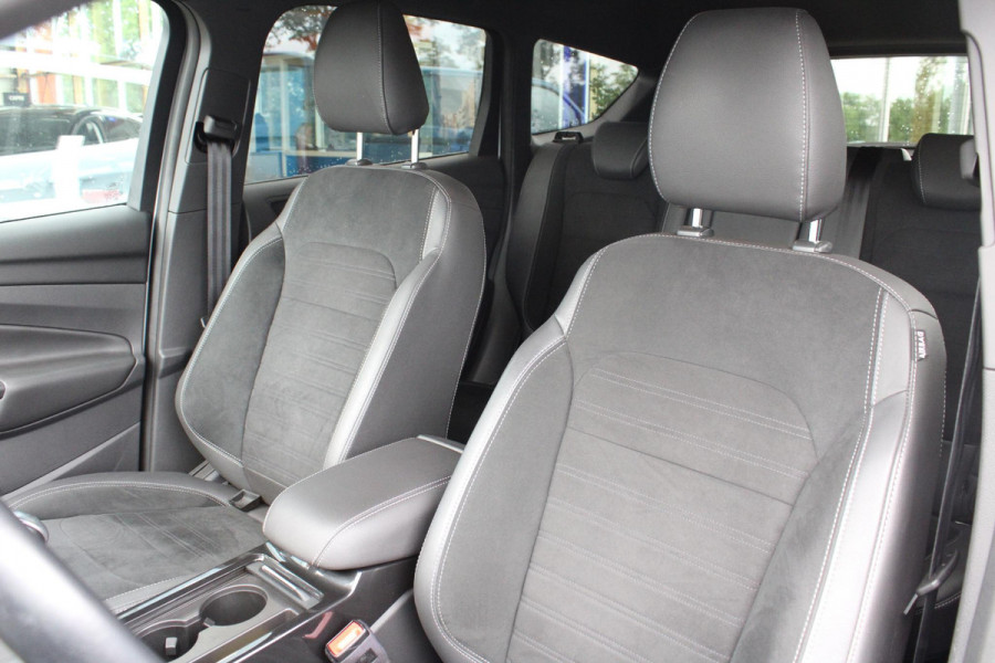 Ford Kuga 1.5 EcoBoost ST Line Unieke KM Stand! | Cruise Control | Navigatie | Climate Control |