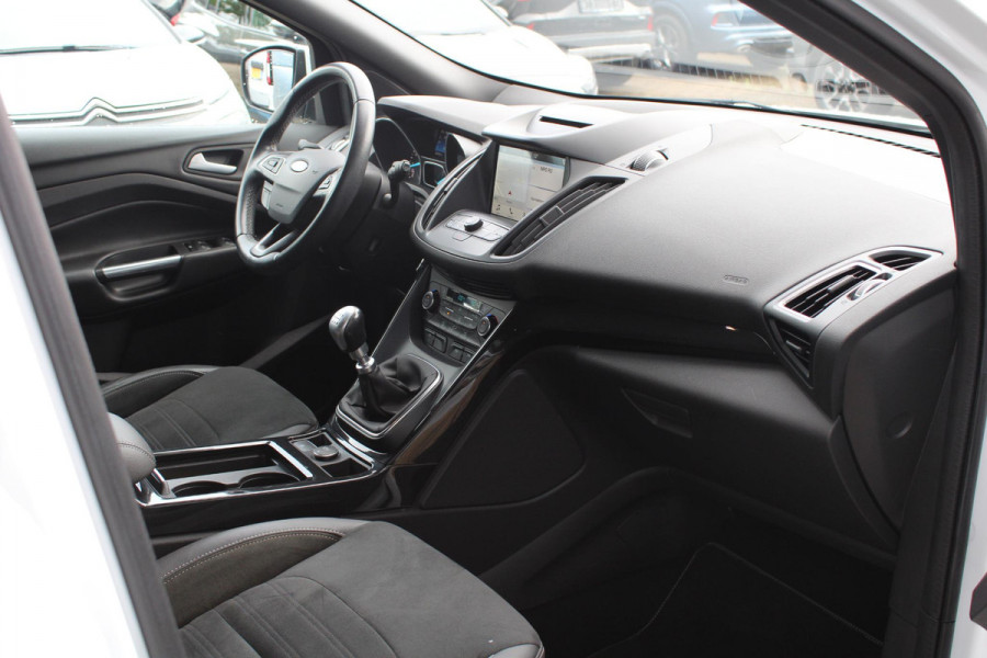 Ford Kuga 1.5 EcoBoost ST Line Unieke KM Stand! | Cruise Control | Navigatie | Climate Control |