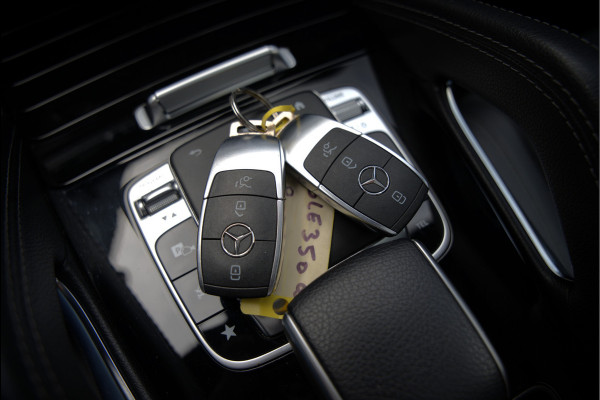 Mercedes-Benz GLE 350 D 4MATIC AMG Line | Grijs Kenteken | Marge | Adaptive Cruise Control | Stoelverwarming | Panoramadak | Trekhaak | Camera | Apple Carplay | Ambiance Verlichting | Leder | Keyless