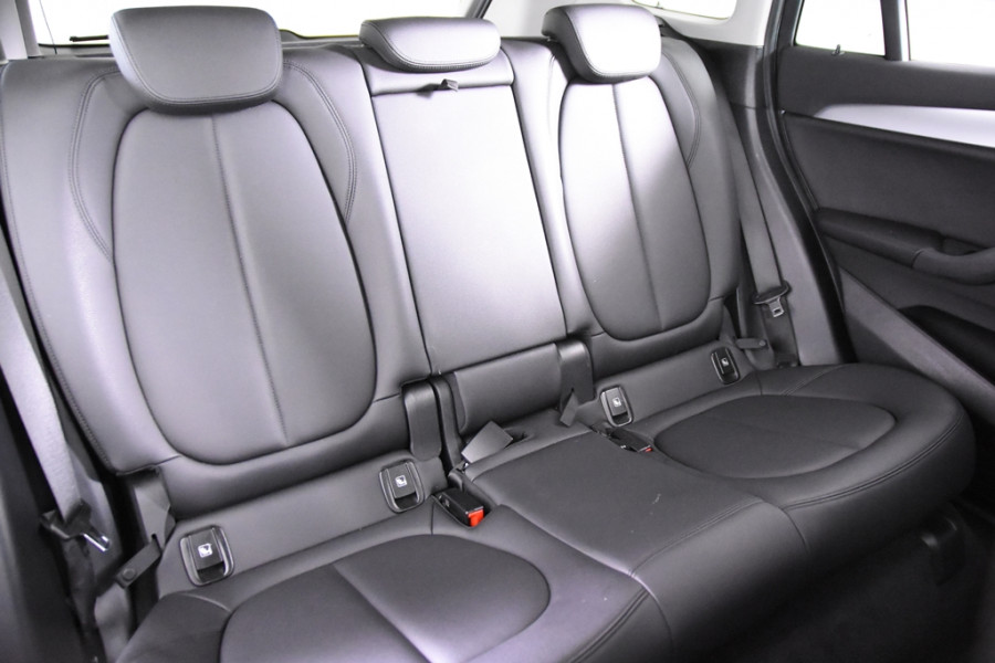 BMW X1 sDrive18i *1ste Eigenaar*Leder*Navigatie*Trekhaak*