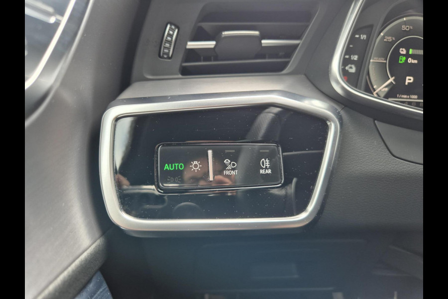 Audi A6 Avant 55 TFSI e quattro 370PK Hybrid plug-in,S-Line,virtueeldashbord,Leder/Alcantara,Adap Cruise,
