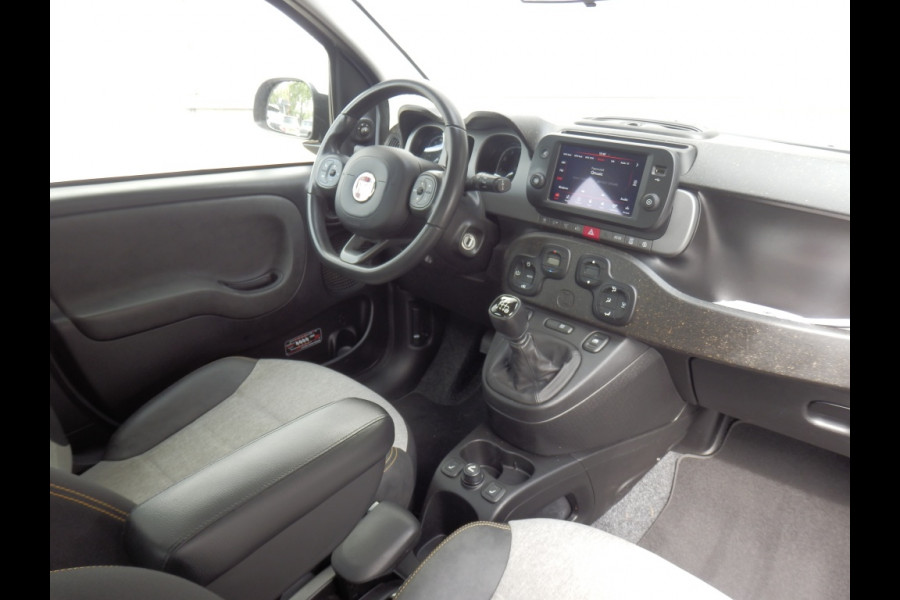 Fiat Panda Hybrid | Cross | Clima | Voorruit + Stoel verwarming | Pdc |