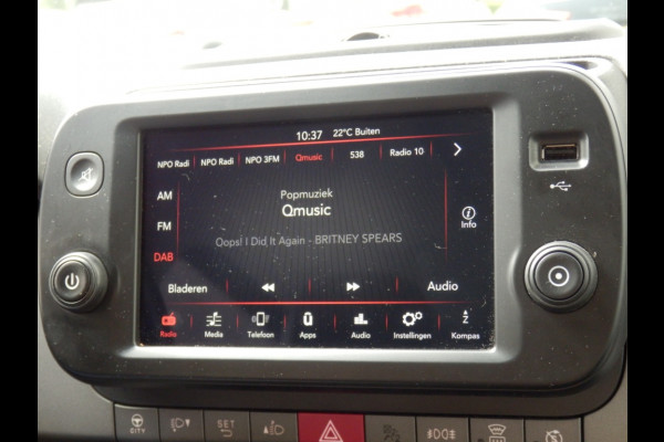 Fiat Panda Hybrid | Cross | Clima | Voorruit + Stoel verwarming | Pdc |