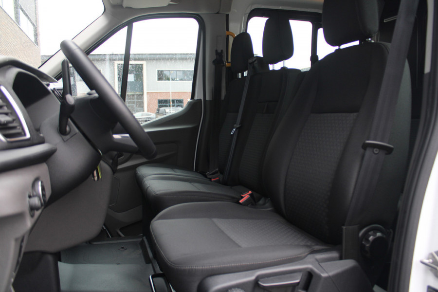 Ford Transit 350 2.0 TDCI 165pk L3H2 Dubbel Cabine Trend 6 zits - Carplay - Trekhaak - Camera - 2800kg Trekgewicht - Rijklaar