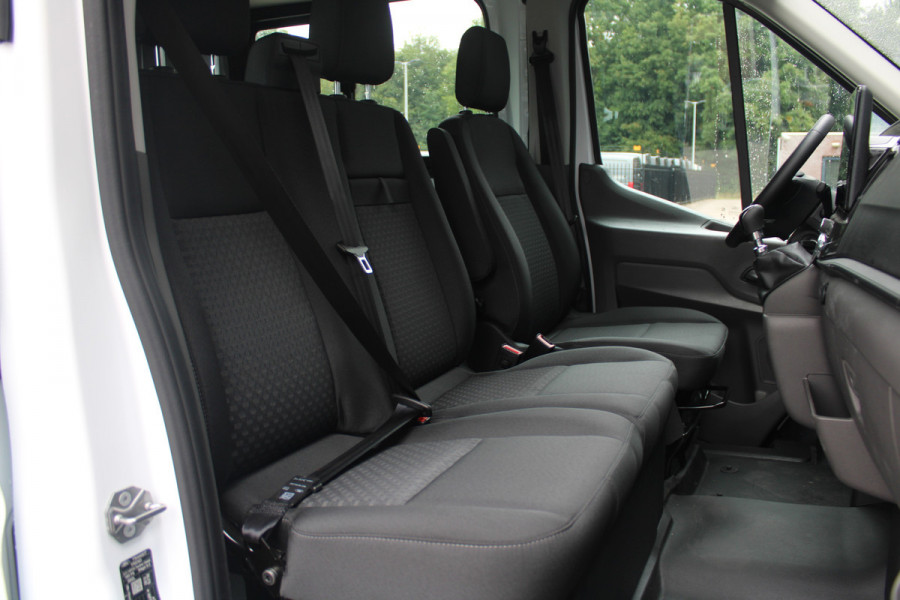 Ford Transit 350 2.0 TDCI 165pk L3H2 Dubbel Cabine Trend 6 zits - Carplay - Trekhaak - Camera - 2800kg Trekgewicht - Rijklaar