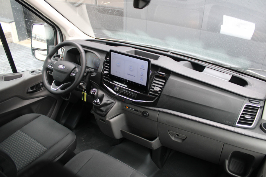 Ford Transit 350 2.0 TDCI 165pk L3H2 Dubbel Cabine Trend 6 zits - Carplay - Trekhaak - Camera - 2800kg Trekgewicht - Rijklaar