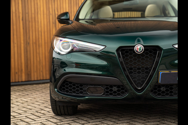 Alfa Romeo Stelvio 2.0T AWD Veloce | Pano-dak | CarPlay | Adapt. cruise | NL-auto | Verde Visconti