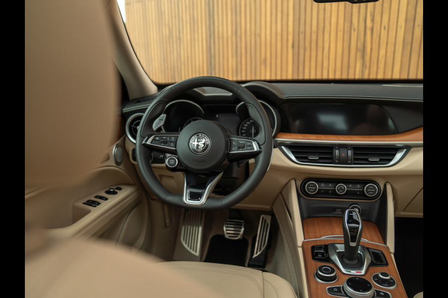 Alfa Romeo Stelvio 2.0T AWD Veloce | Pano-dak | CarPlay | Adapt. cruise | NL-auto | Verde Visconti