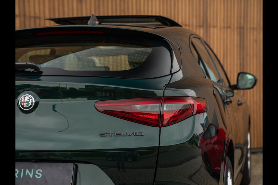 Alfa Romeo Stelvio 2.0T AWD Veloce | Pano-dak | CarPlay | Adapt. cruise | NL-auto | Verde Visconti