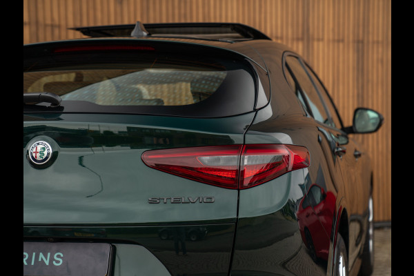 Alfa Romeo Stelvio 2.0T AWD Veloce | Pano-dak | CarPlay | Adapt. cruise | NL-auto | Verde Visconti