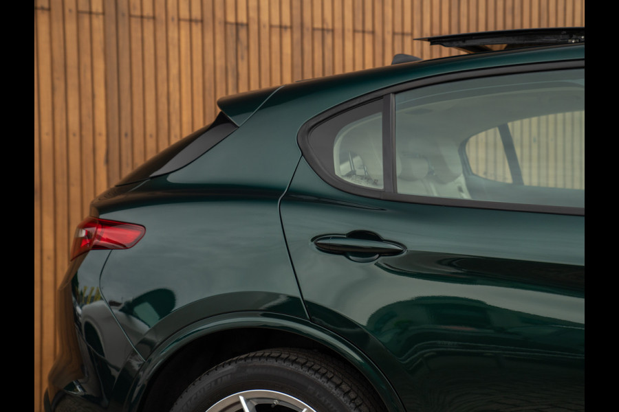 Alfa Romeo Stelvio 2.0T AWD Veloce | Pano-dak | CarPlay | Adapt. cruise | NL-auto | Verde Visconti