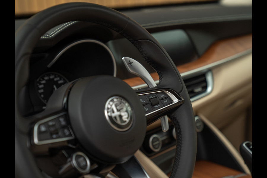 Alfa Romeo Stelvio 2.0T AWD Veloce | Pano-dak | CarPlay | Adapt. cruise | NL-auto | Verde Visconti