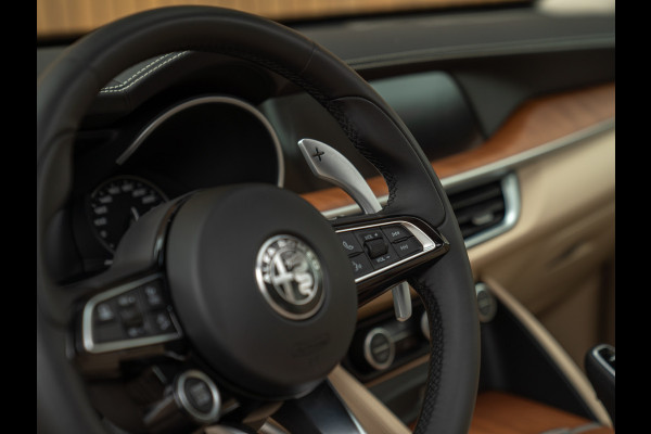 Alfa Romeo Stelvio 2.0T AWD Veloce | Pano-dak | CarPlay | Adapt. cruise | NL-auto | Verde Visconti