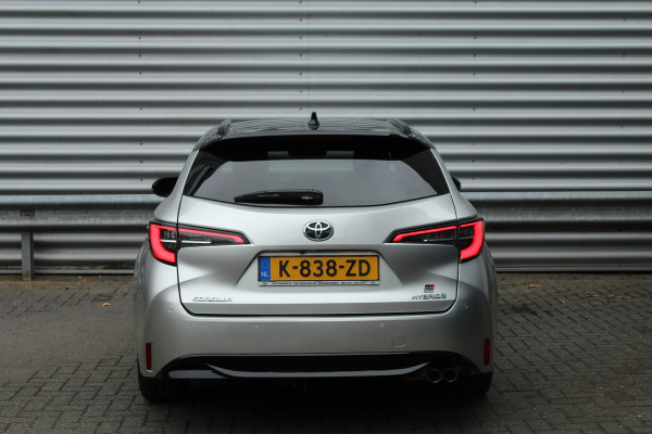 Toyota Corolla Touring Sports 2.0 Hybrid 184pk GR-Sport NL-Auto NAP 10 Jaar Garantie Clima Cruise  Carplay Camera Keyless 17"LMV Afn. Trekhaak