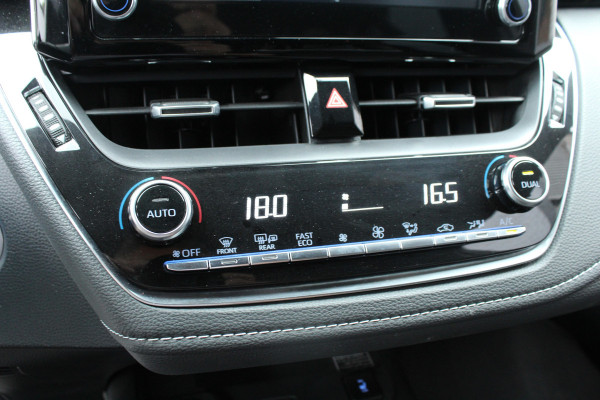 Toyota Corolla Touring Sports 2.0 Hybrid 184pk GR-Sport NL-Auto NAP 10 Jaar Garantie Clima Cruise  Carplay Camera Keyless 17"LMV Afn. Trekhaak