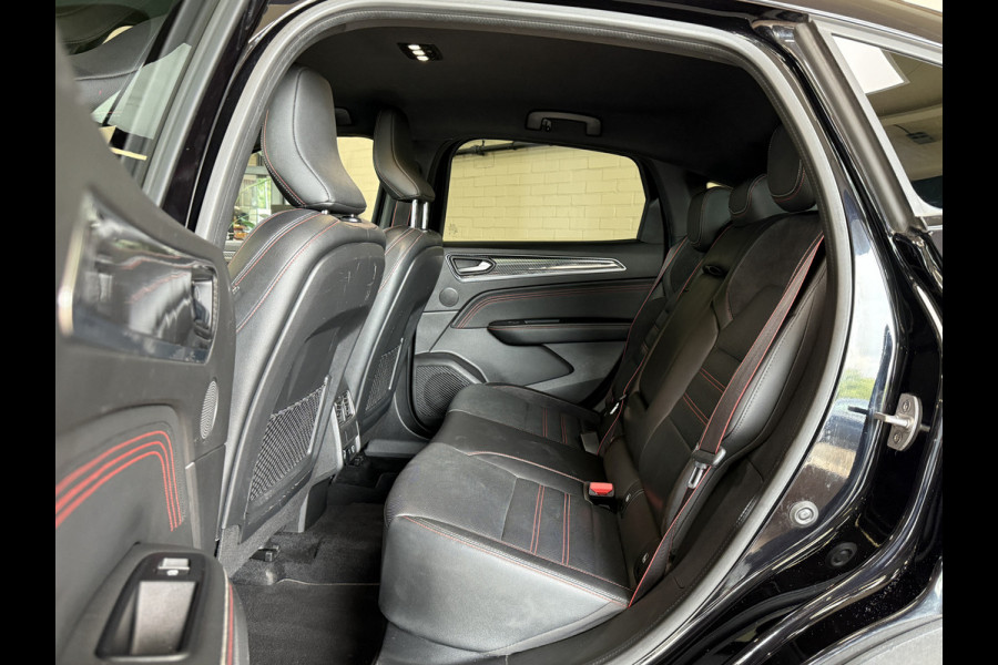 Renault Arkana 1.6 E-Tech Hybrid 145 R.S. Line Groot Navi | Leder | Camera | ACC |  Blindspot | Stuur & stoelverwarming | 100% dealer onderhouden!