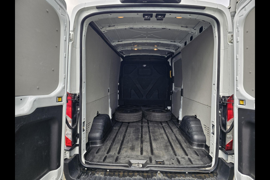 Ford Transit 350 2.0 TDCI L3H2 Limited 170 pk automaat | Dubbele wielset | Adaptieve Cruise | Sync 3 Navigatie | Apple Carplay/ Android Auto | Voorruitverwarming