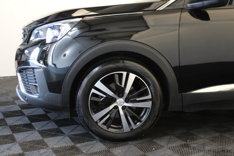 Peugeot 5008 1.2 PureTech Allure |Pano|Leder|Trekhaak|