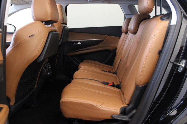 Peugeot 5008 1.2 PureTech Allure |Pano|Leder|Trekhaak|