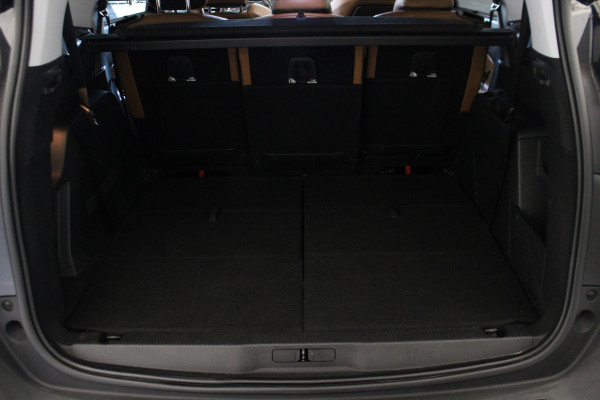 Peugeot 5008 1.2 PureTech Allure |Pano|Leder|Trekhaak|