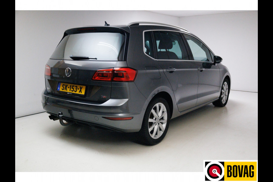 Volkswagen Golf Sportsvan 1.4 TSI Highline 150 PK Automaat | Adap. Cruise | Navigatie | Parkeersensoren V+A | Stoelverwarming Trekhaak afneembaar, Ergo comfortstoel met massage, All season banden