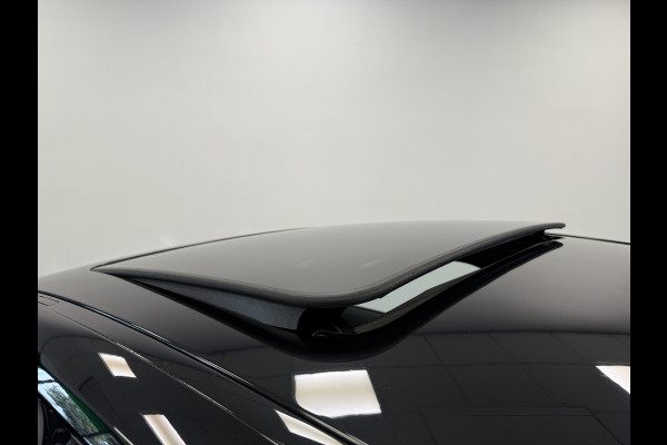 BMW 3-serie 330e eDrive Edition ACC Head-Up Harman Kardon Schuif/Kanteldak