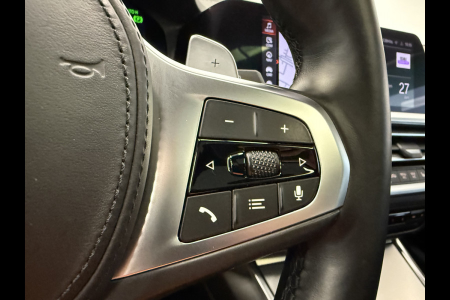 BMW 3-serie 330e eDrive Edition ACC Head-Up Harman Kardon Schuif/Kanteldak