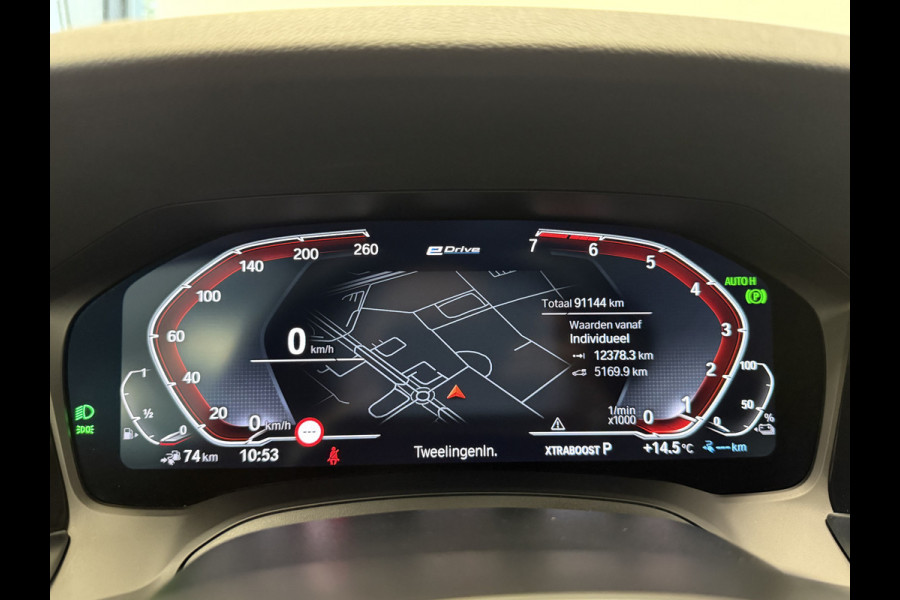 BMW 3-serie 330e eDrive Edition ACC Head-Up Harman Kardon Schuif/Kanteldak