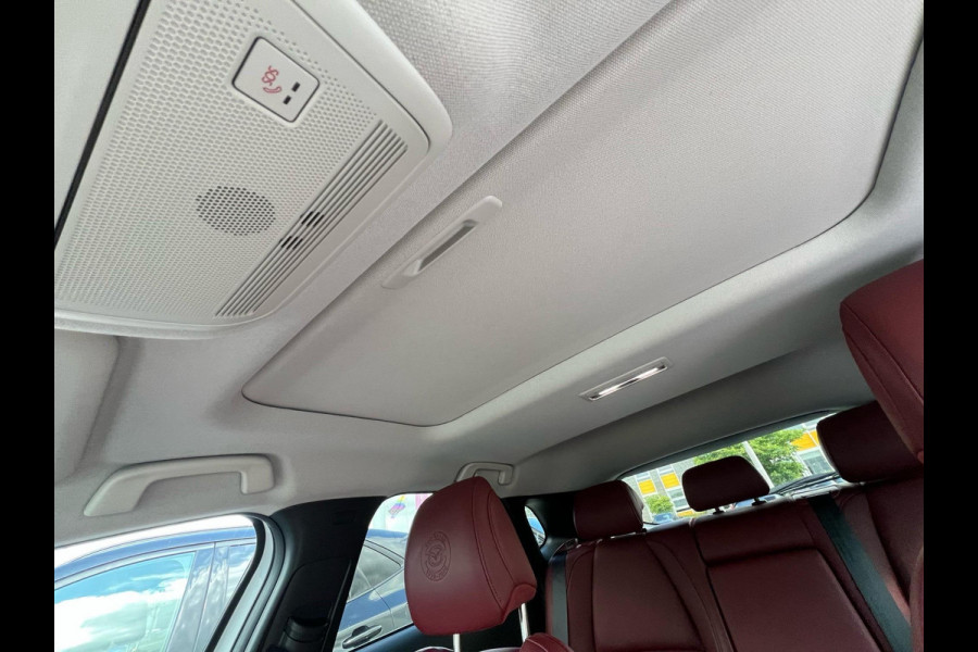 Mazda CX-30 2.0 e-SkyActiv-X M Hybrid 100th Anniversary Ed. 180 Pk | Schuif/Kantel dak | Adaptive Cruise Control | Lederen Bekleding | Elek. Achterklep |