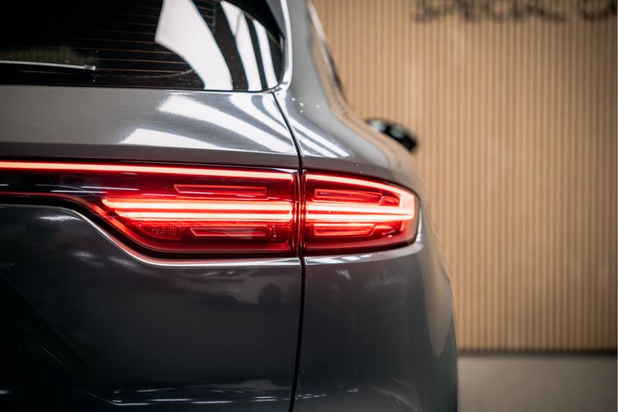 Porsche Cayenne 3.0 E-Hybrid Goed uitgevoerde Cayenne Hybride