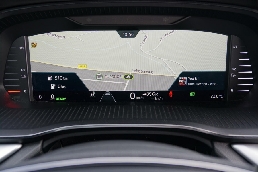 Škoda Octavia Combi 1.4 TSI iV PHEV Business Edition Plus + DODEHOEKDETECTIE / CAMERA / STOEL & STUURWIELVERWARMING