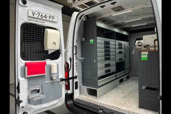 Renault Master Servicewagen + Imperiaal T35 2.3 dCi 145pk euro6 L2H2 BOTT Inrichting, Victron omvormer, Standkachel, RIJKLAARPRIJS