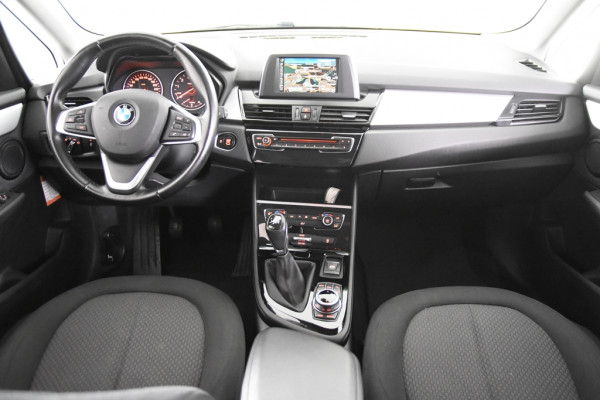 BMW 2 Serie Active Tourer 220i Centennial Executive XDrive*Navigatie*4x4*
