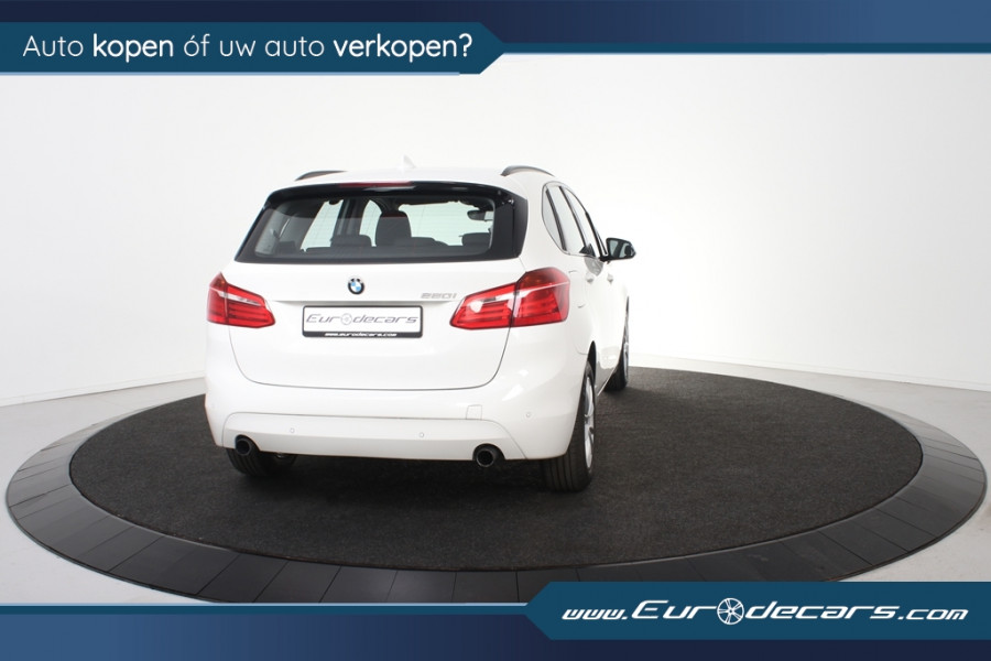 BMW 2 Serie Active Tourer 220i Centennial Executive XDrive*Navigatie*4x4*