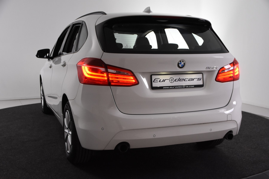 BMW 2 Serie Active Tourer 220i Centennial Executive XDrive*Navigatie*4x4*