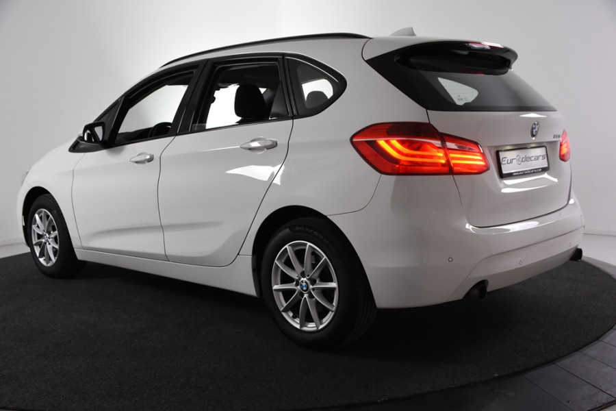 BMW 2 Serie Active Tourer 220i Centennial Executive XDrive*Navigatie*4x4*