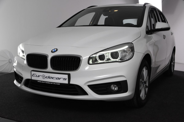 BMW 2 Serie Active Tourer 220i Centennial Executive XDrive*Navigatie*4x4*