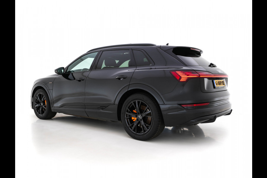 Audi e-tron 50 Quattro S-Line Launch-Edition-Black 71 kWh (INCL-BTW) *PANO | LEATHER-MICROFIBRE | DIGI-COCKPIT | FULL-LED | MEMORY-PACK | ADAPTIVE-CRUISE | HEATED-SPORTSEATS | NAVI-FULLMAP | KEYLESS | SHIFT-PADDLES | 20"ALU*