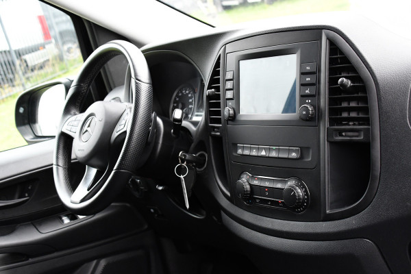 Mercedes-Benz Vito 119 CDI L3 DC Black Edition Cruise, Camera, Carplay, Leder, 190PK, LED, 2x Elektrische Schuifdeur, Uniek!