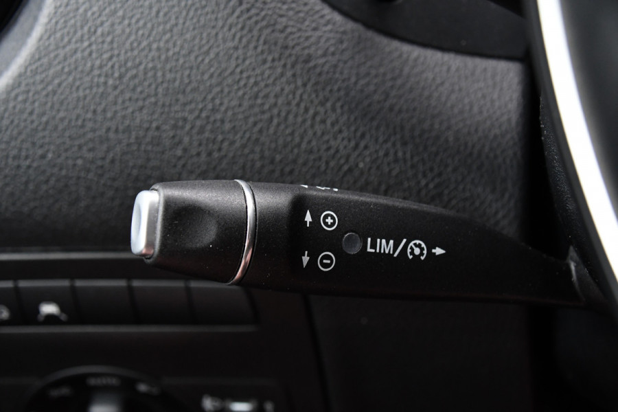 Mercedes-Benz Vito 119 CDI L3 DC Black Edition Cruise, Camera, Carplay, Leder, 190PK, LED, 2x Elektrische Schuifdeur, Uniek!