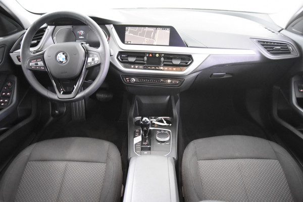 BMW 1-serie 116d Advantage *1ste eigenaar*Navigatie*Parkassist*