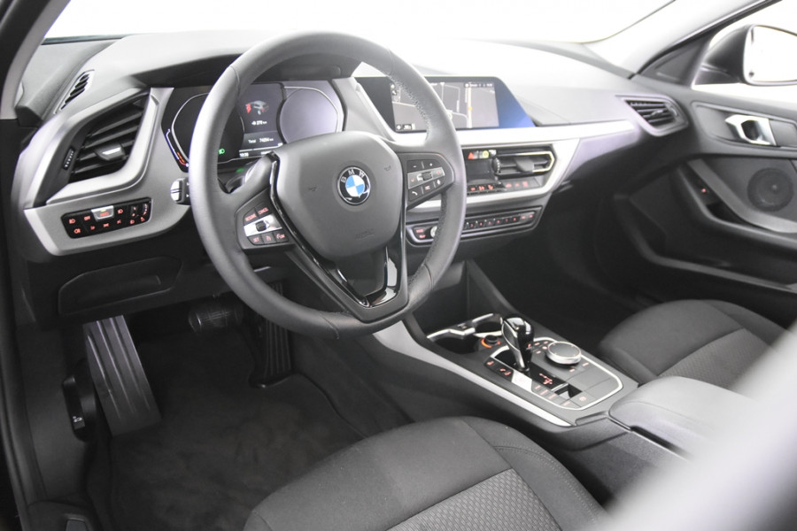 BMW 1-serie 116d Advantage *1ste eigenaar*Navigatie*Parkassist*