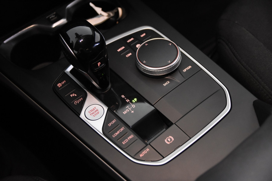 BMW 1-serie 116d Advantage *1ste eigenaar*Navigatie*Parkassist*