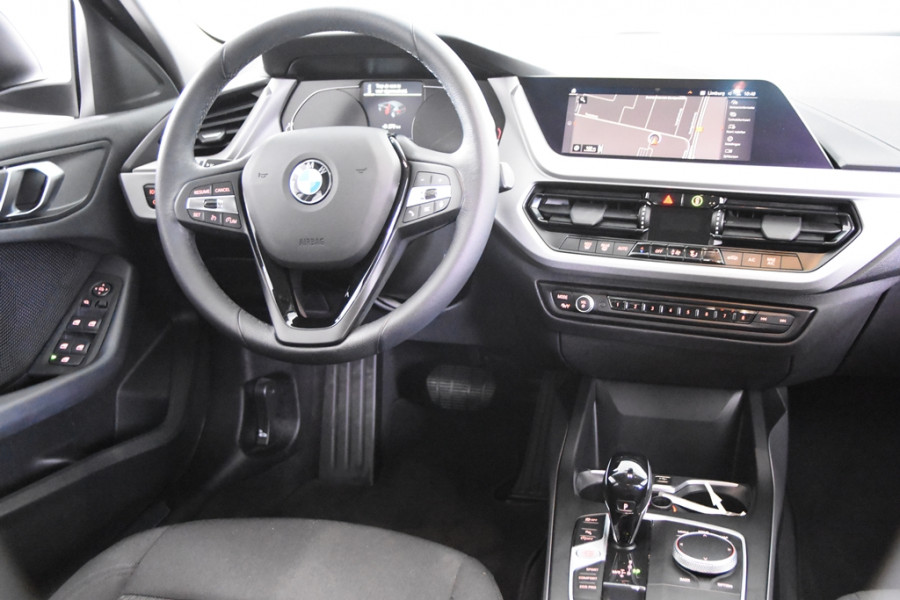 BMW 1-serie 116d Advantage *1ste eigenaar*Navigatie*Parkassist*