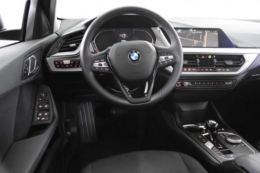 BMW 1-serie 116d Advantage *1ste eigenaar*Navigatie*Parkassist*