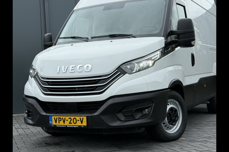 Iveco Daily 35S14 136 PK HI-MATIC AUTOMAAT / L2H3 / 1e EIG. / CRUISE / ECC / CAMERA / OPRIJPLANK / NAVI / 3-ZITS / 3500 KG AHG